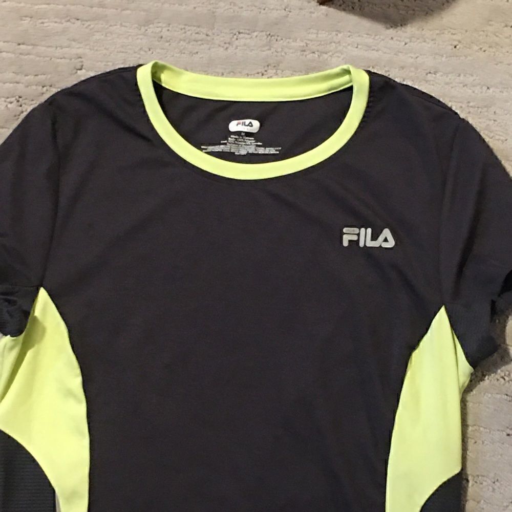 FILA TOP   - Picture 7 of 7